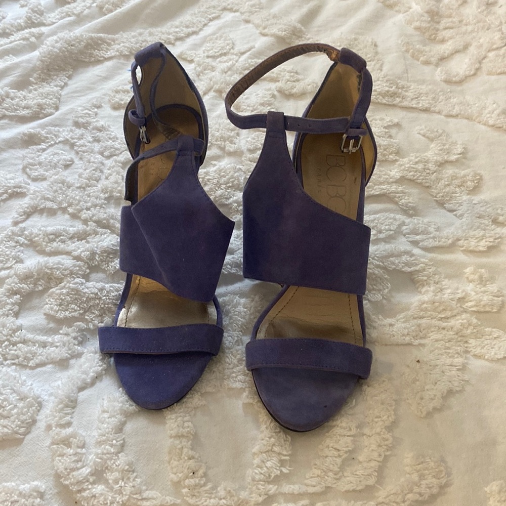 Blue suede BCBG heels